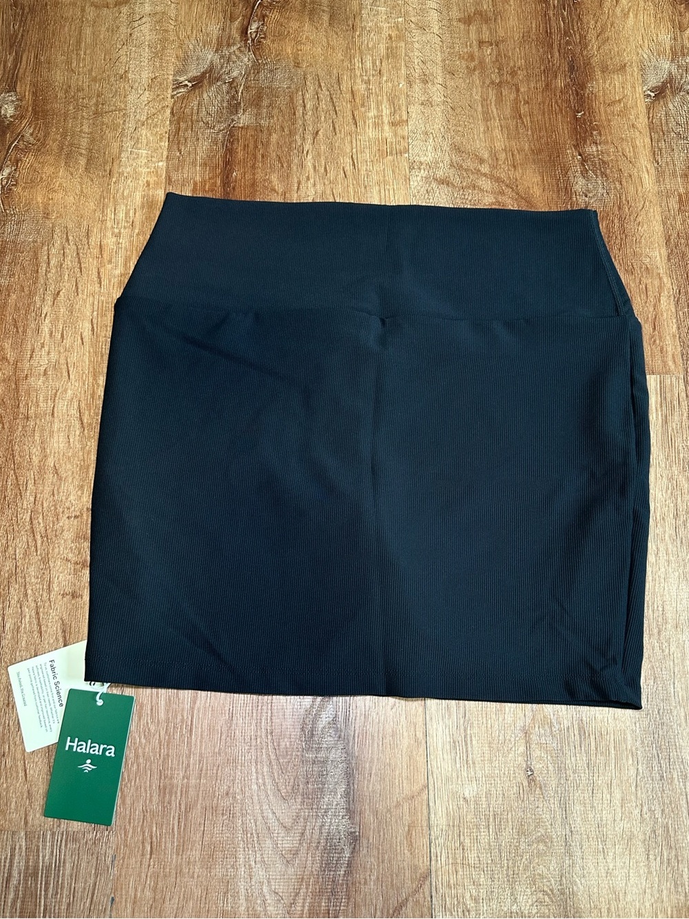 Halara Black Skort - Picture 2 of 7